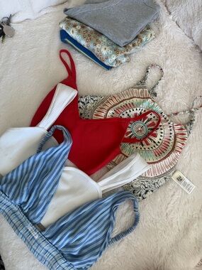 Urban outfitters , garage, Aritzia , Breddy Malville, Wild Fable -a lot of tops